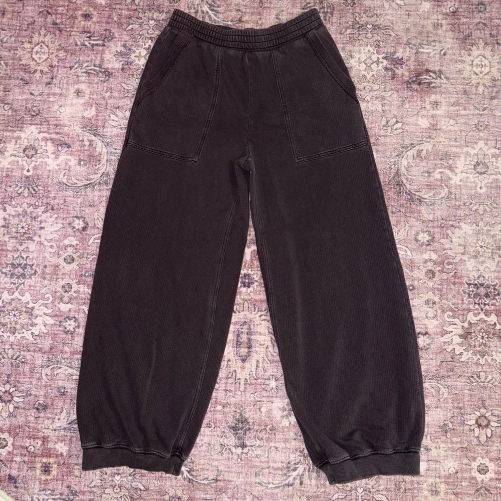 Aerie Vacay Wide Leg Baggy Balloon Jogger Pants Smoked Gray Small Regular